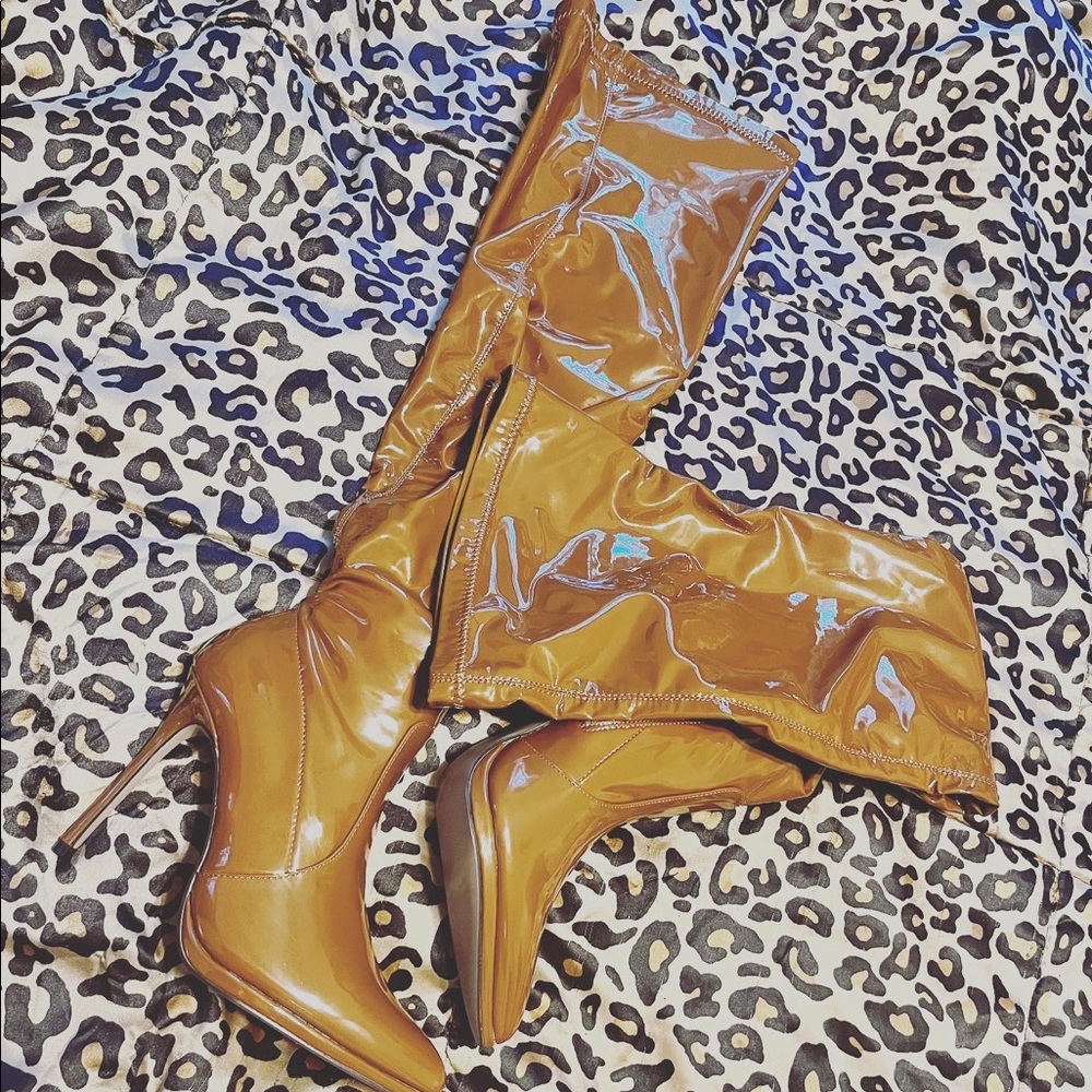 New! Patent Boots